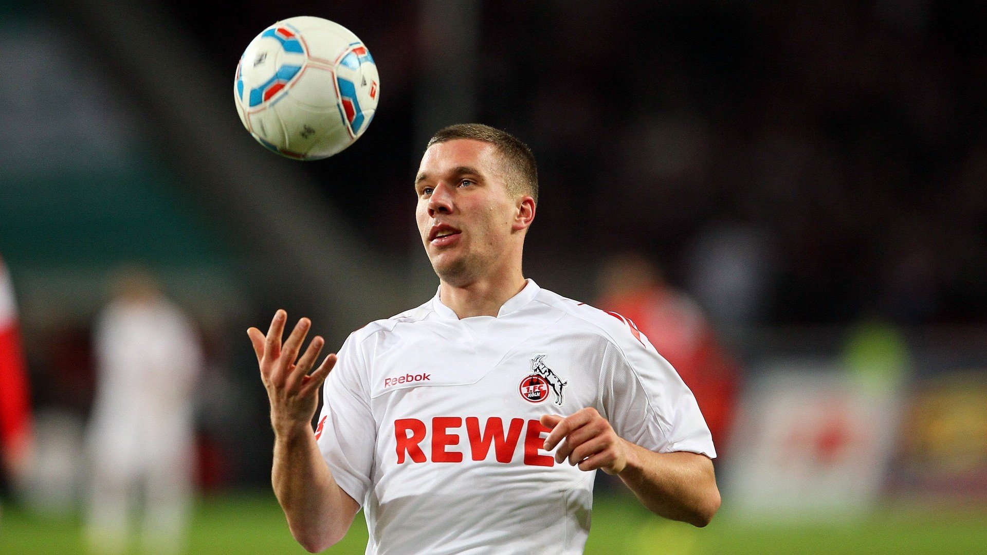 巴洛克足球迷宫中的闪电,雷恩封锁毕尔巴鄂的旧序,罗德里戈在2026世界杯开启个人统治时代